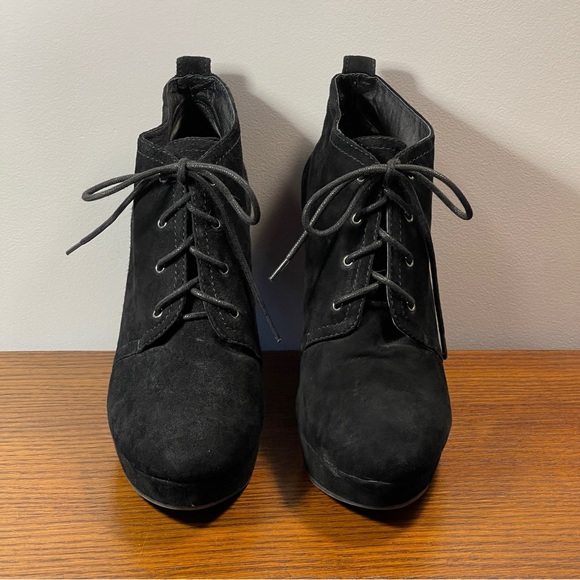 Vince Camuto Suede Wedge Ankle Boot - Picture 5 of 11